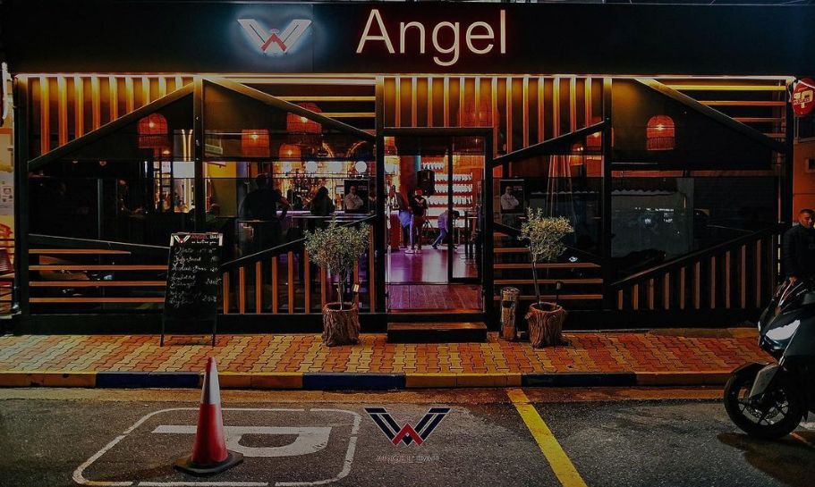 ____________angel-lounge-bar-01