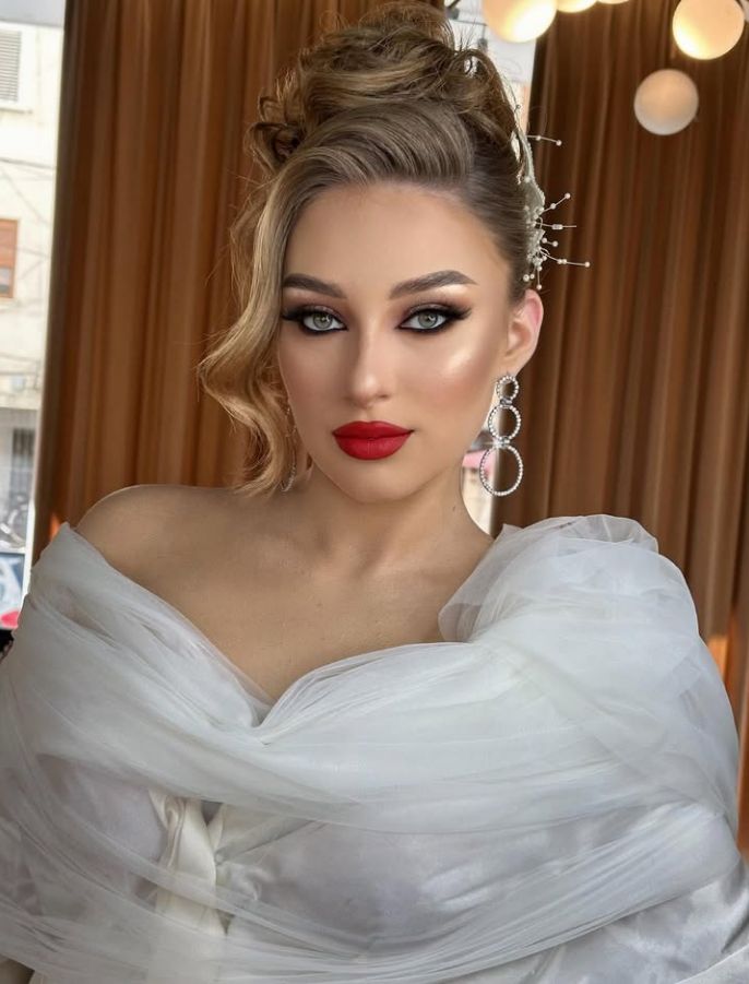 __MAKEUP-ARTIST-DURRES-195