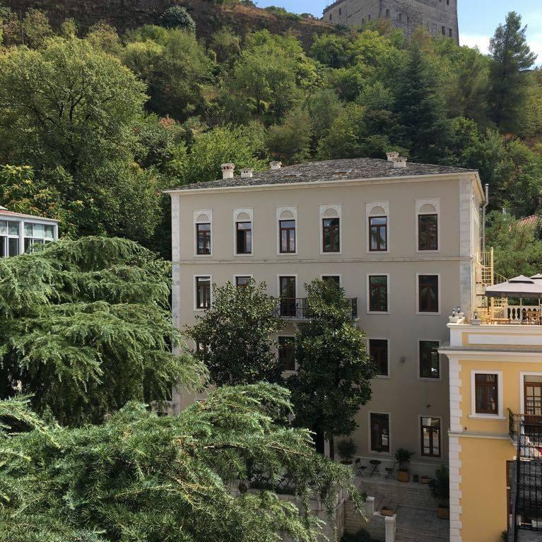 hotel-argjiro2