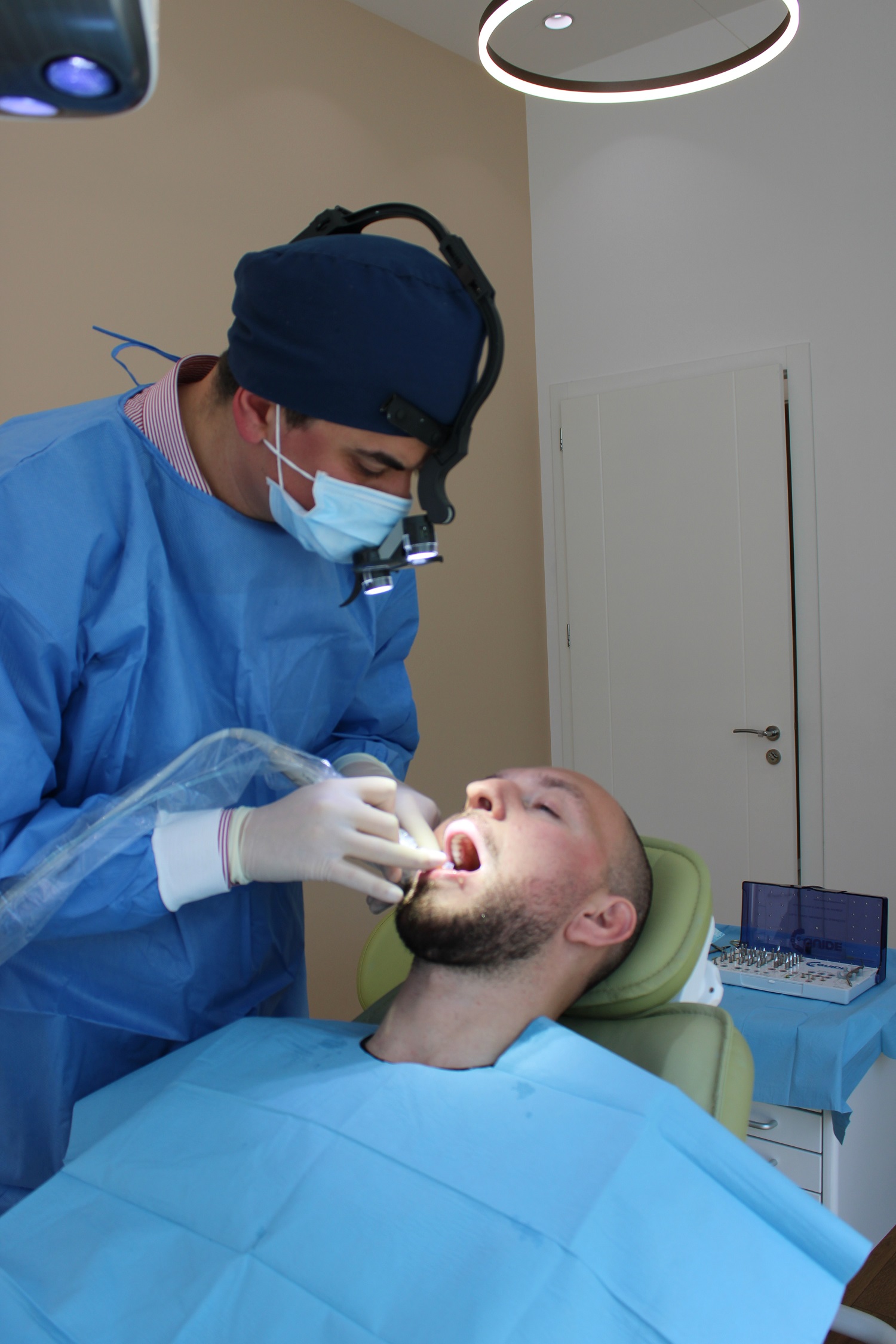 implante-dentist-dentare-kodra-diellit-14