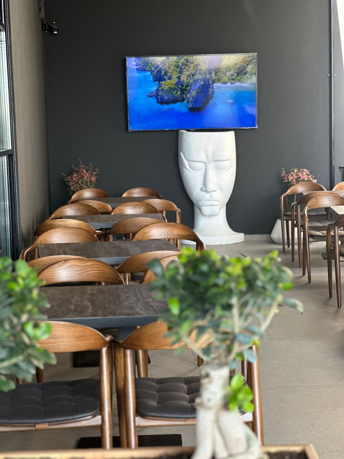 BONSAI-RESTAURANT-SARANDE10.jfif