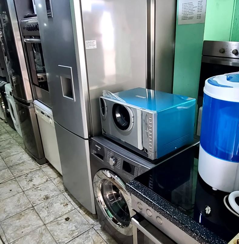 ELEKTROSHTEPIKE-PERDORURA