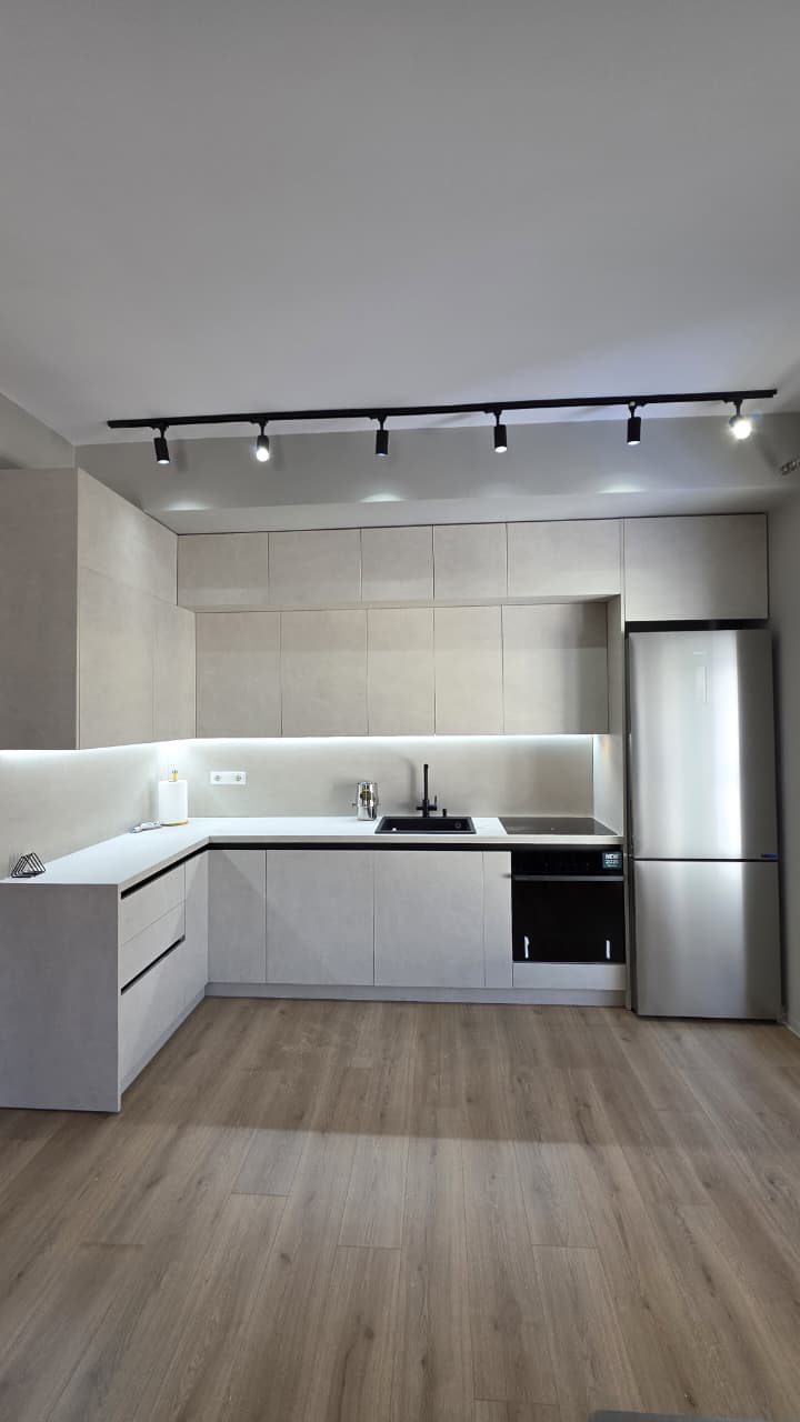 MOBILERI-SIERA-TIRANE15