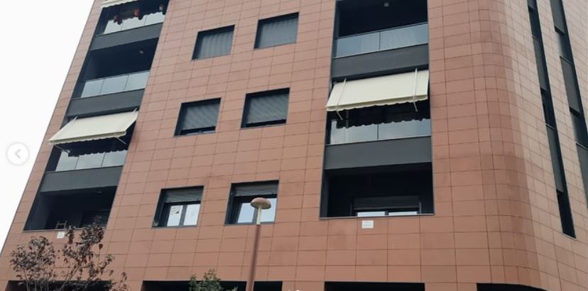 TENDA-DIELLI-TONI-TIRANE11