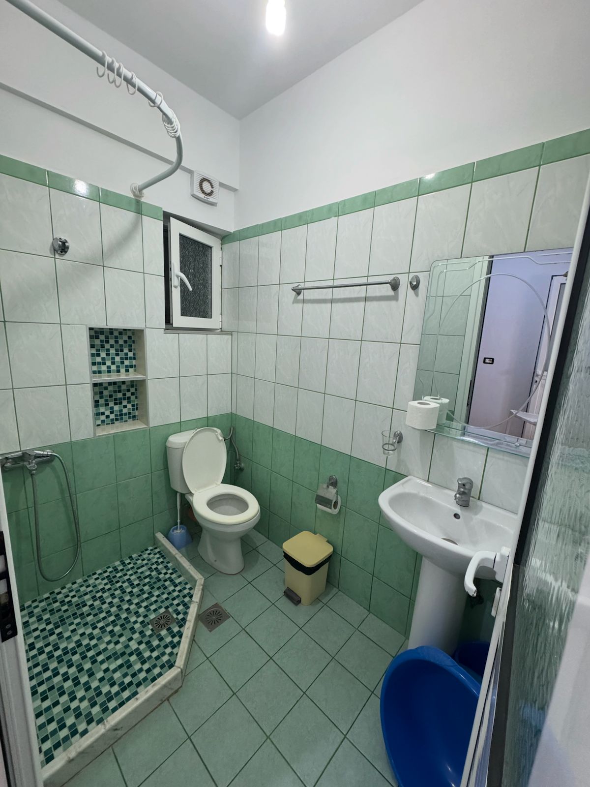 dhoma-plazhi-qeparo