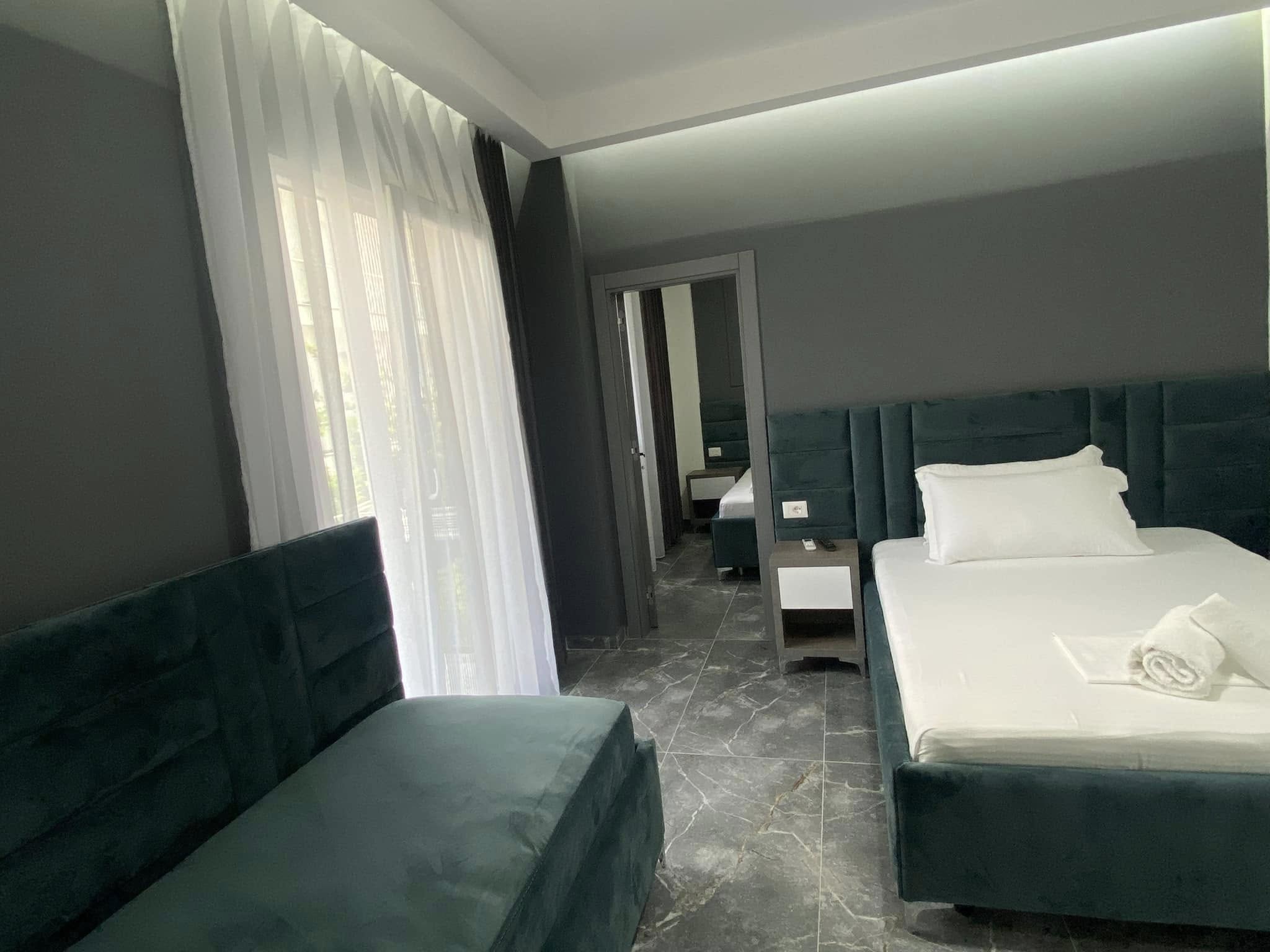 hotel-ne-shengjin-leodor2-4