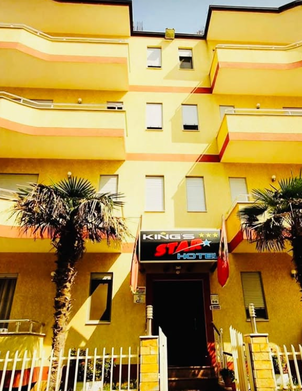 KINGS-STAR-HOTEL-VELIPOJE1