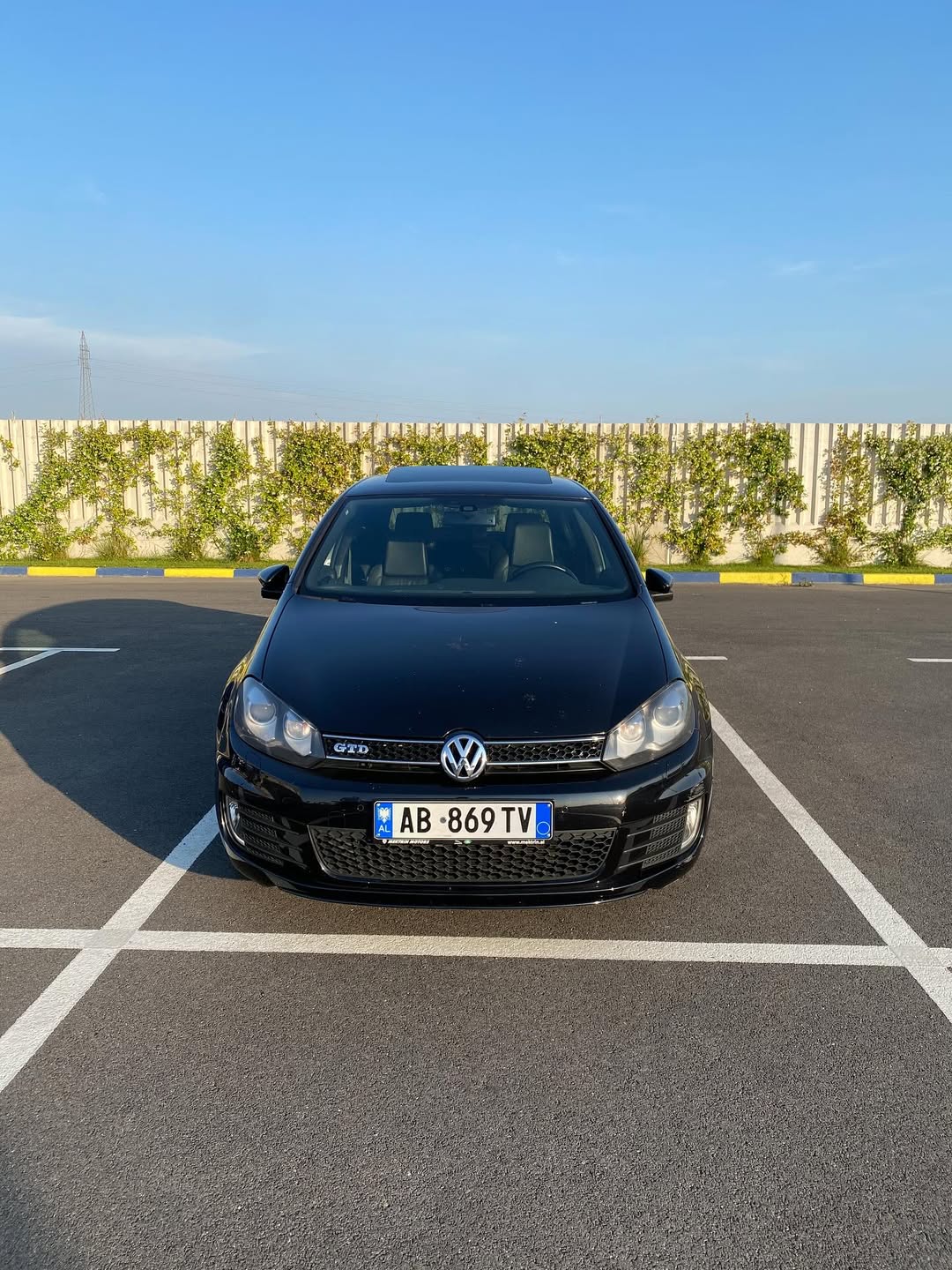 Makina-me-qera-durres-11