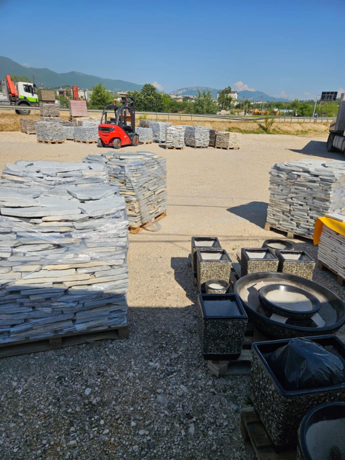 ___GUR-DEKORATIVE-TIRANE-11