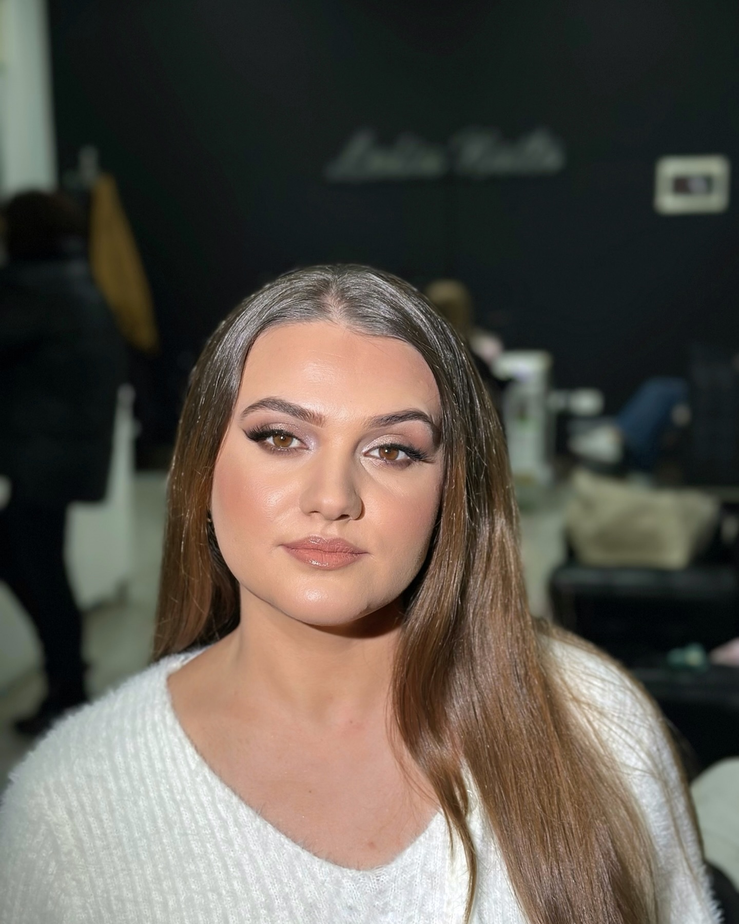 ______________QYTET-STUDENTI-PARUKERI-SALLON-17