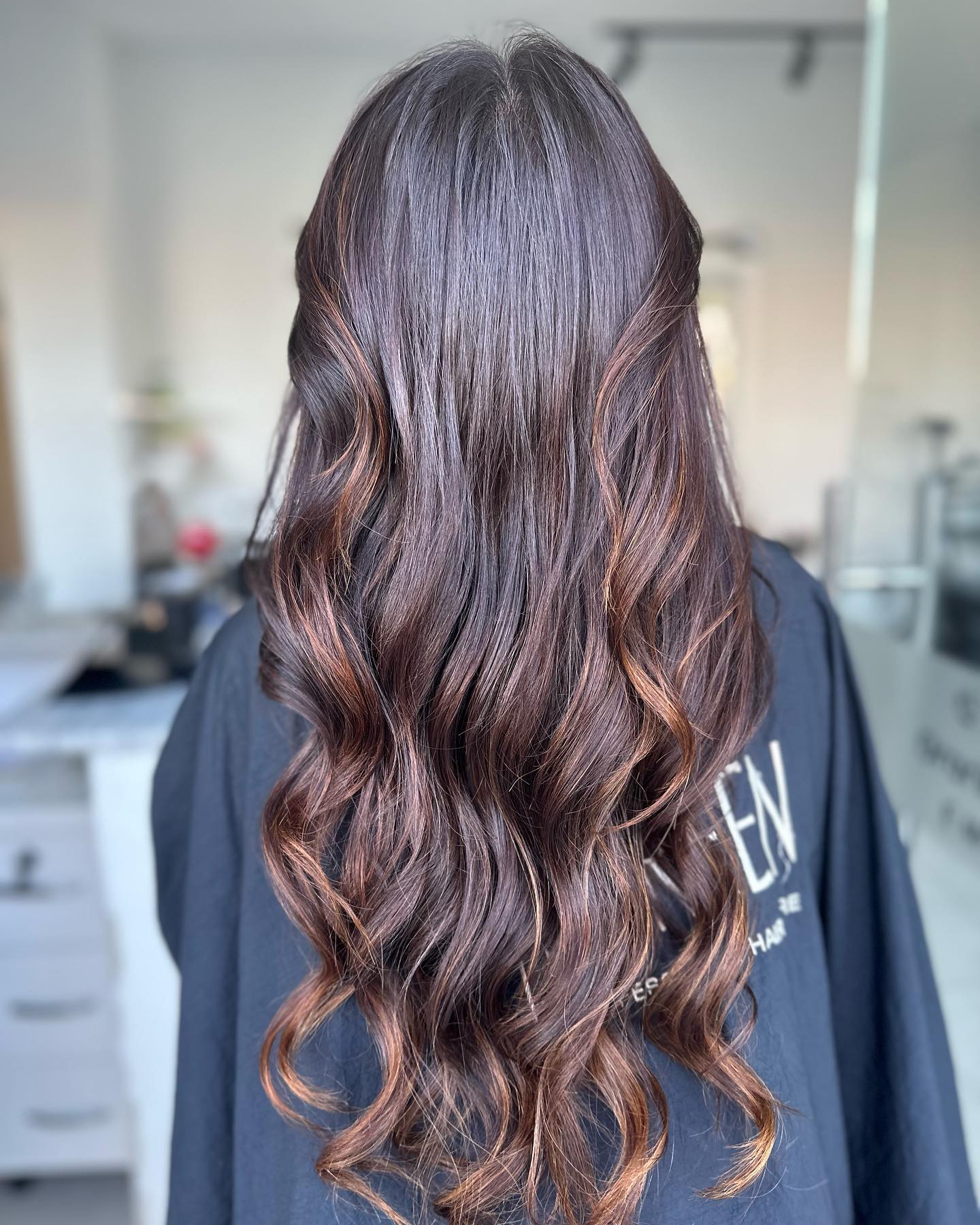 ______________QYTET-STUDENTI-PARUKERI-SALLON-1991