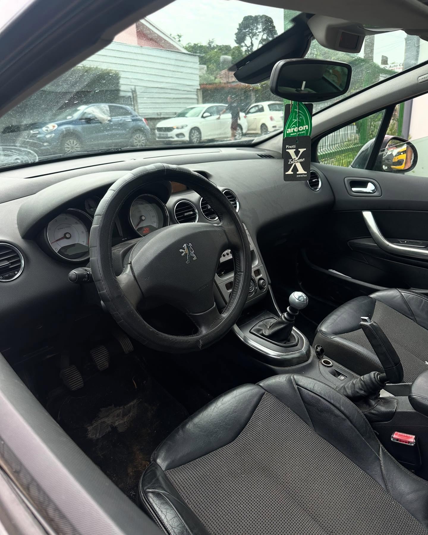 ________pjes-franceze-19