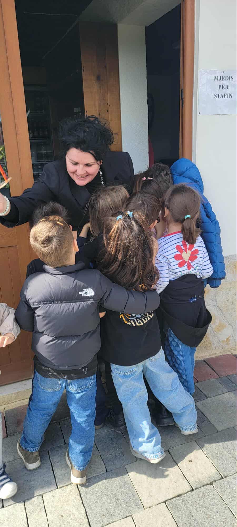 9e5e9c17-12cd-4229-98bf-ee12017ca2b3