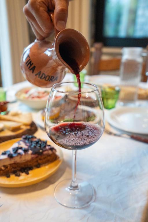 ADORA-BUJTINA-FIERZE-191