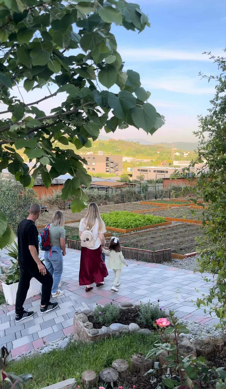 RESTORANT-FERMA-TIRANE-KOPSHTE-FEMIJE-122