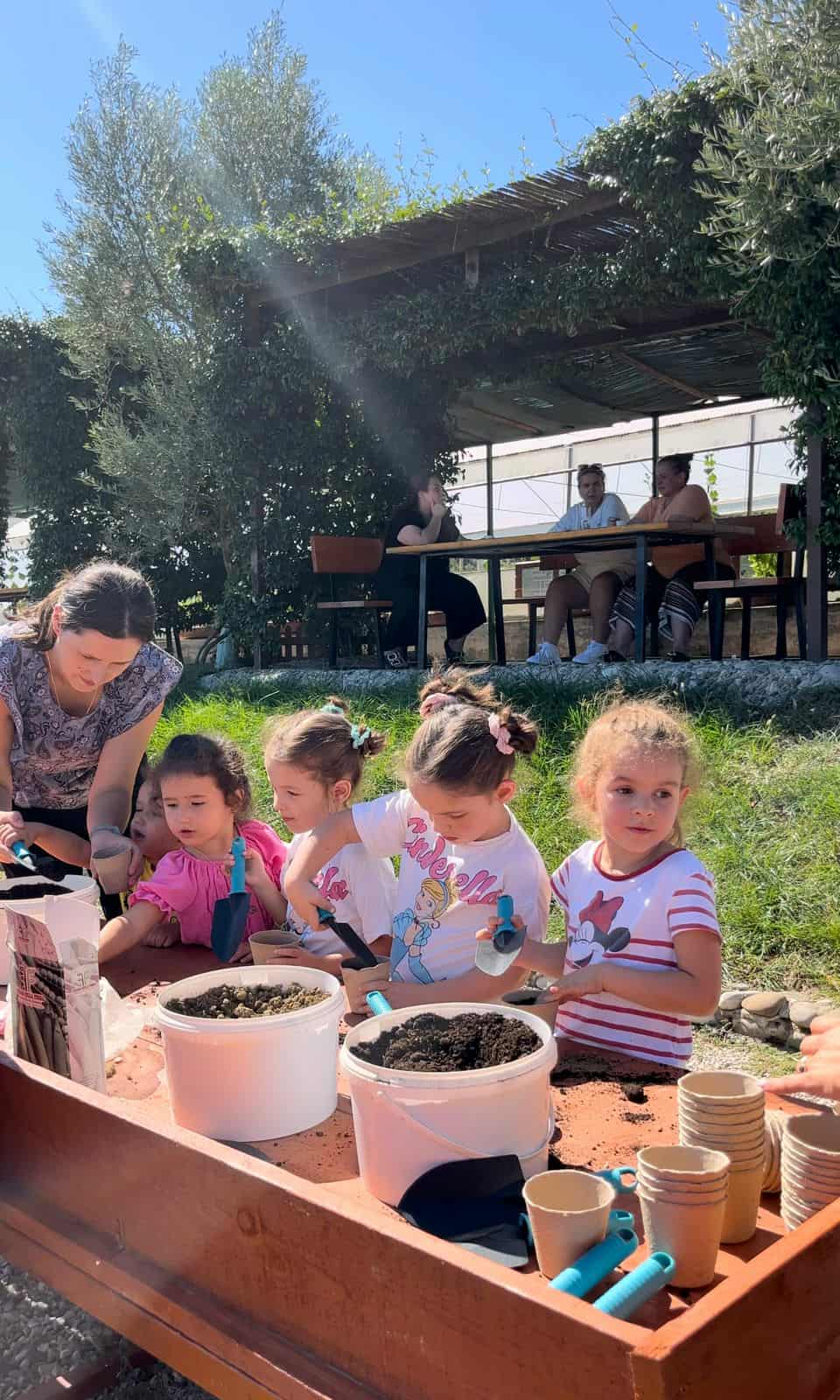 RESTORANT-FERMA-TIRANE-KOPSHTE-FEMIJE-18