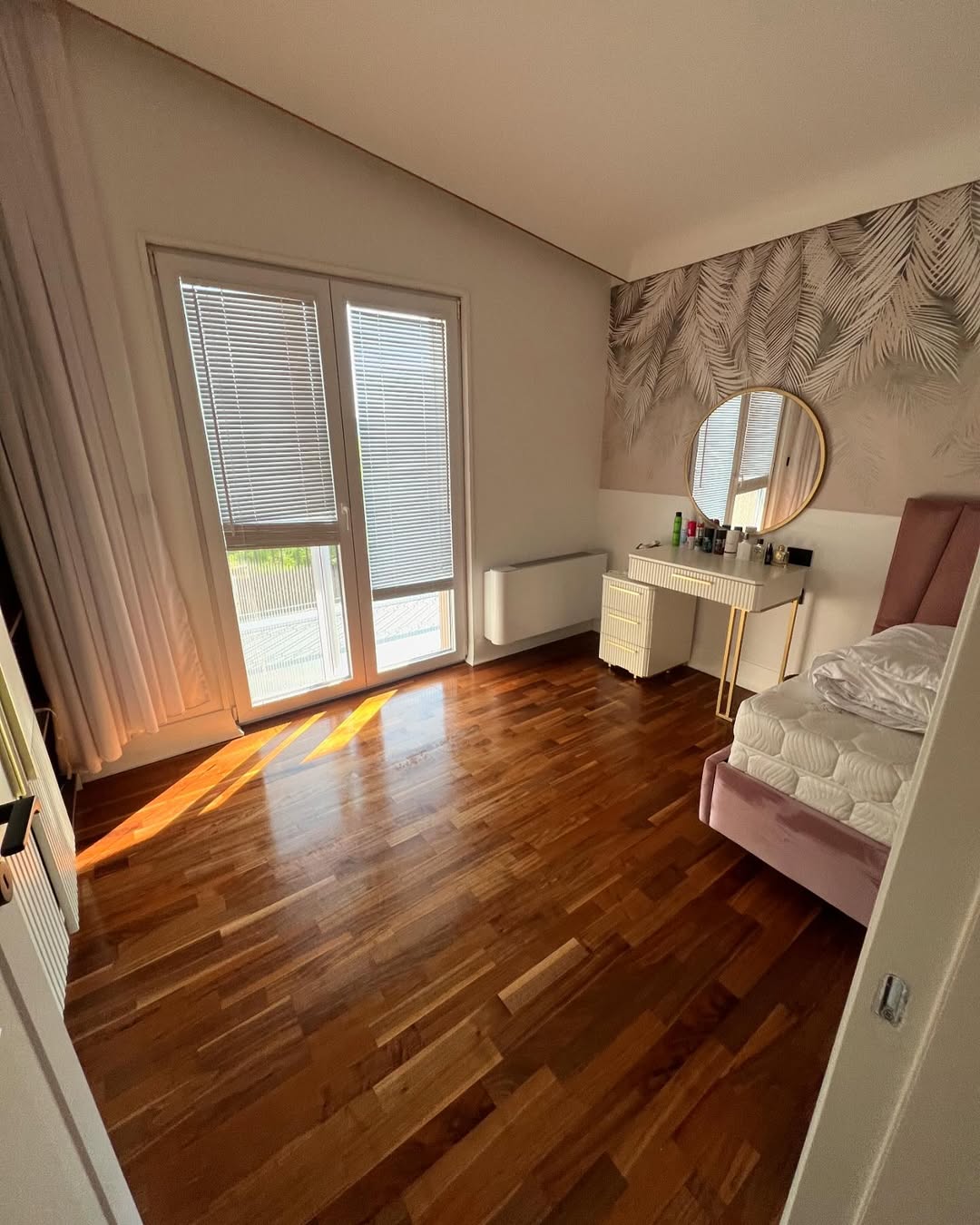 _________________KOMPANI-PASTRIMI-TIRANE-198