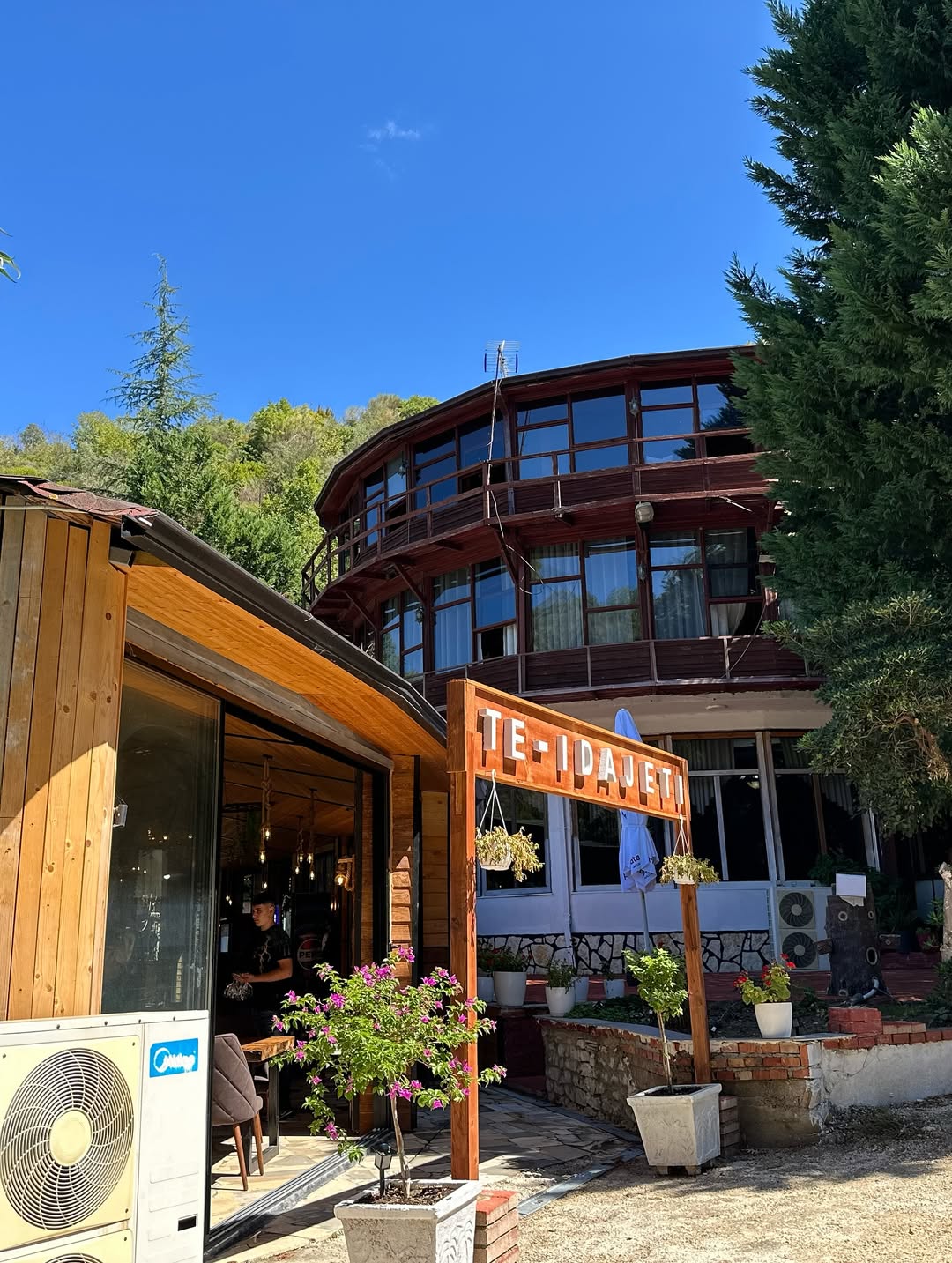 ____________restorant-fier-16