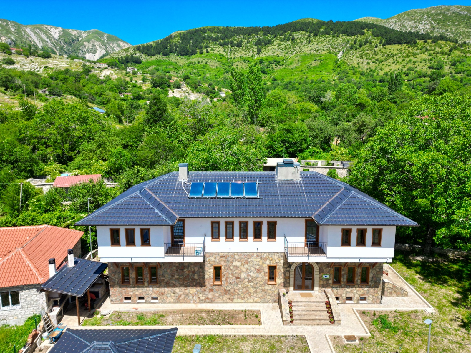 VILA-DR.BIZHGA-AGROTURIZEM21