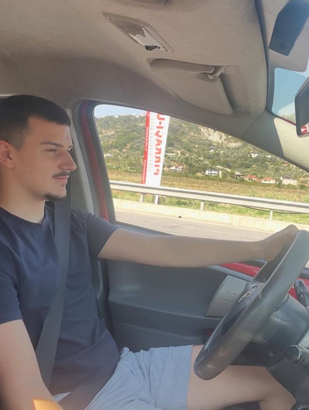 _________________AUTOSHKOLLE-TIRANE-16