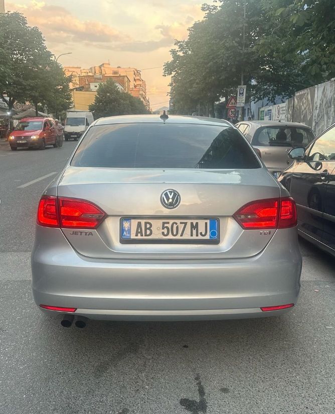 __tirana-rental-cars-14