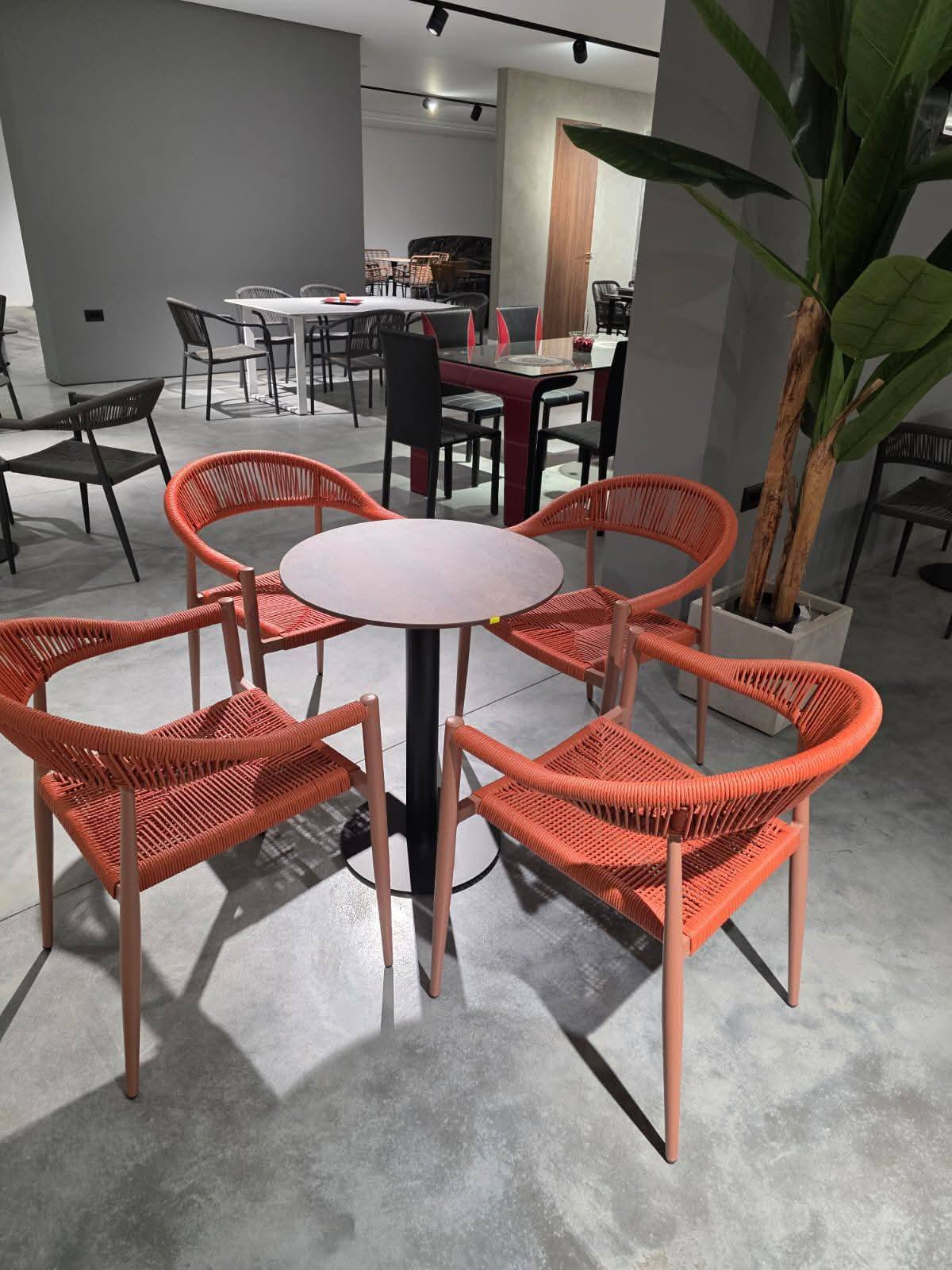 __________MOBILERI-MOBILJE-BERAT-14