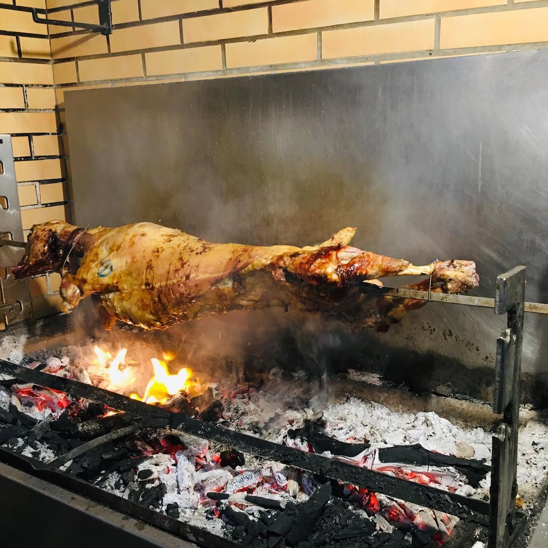 ____________taverne-zgare-tradicional-tirane-14