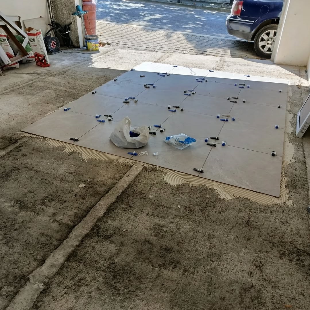 shtirme-pllakash-nivelime-Tirane-