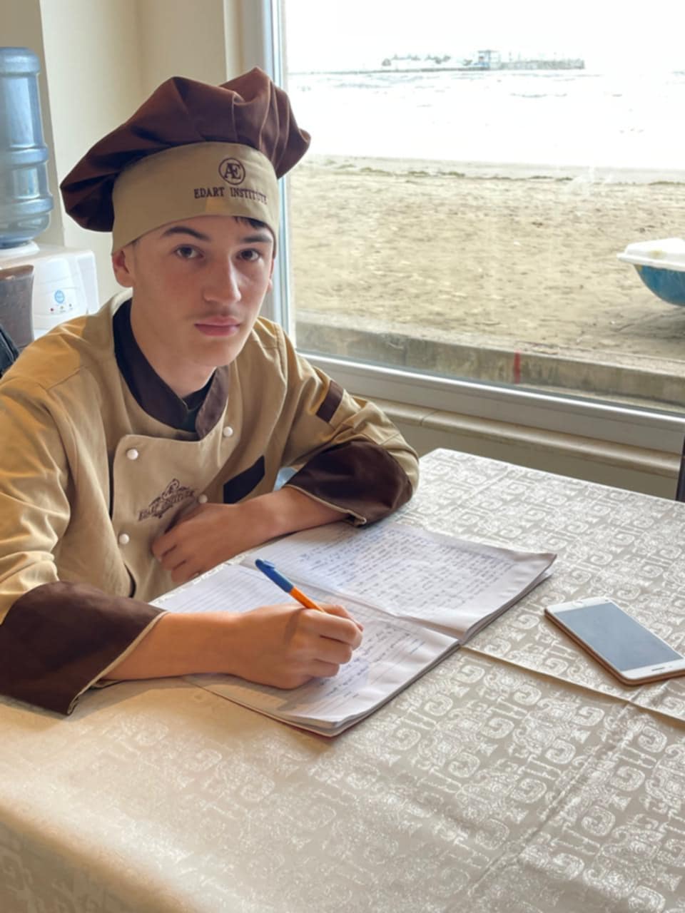 3ab59a2f-28be-492d-9dda-fc47c73e3db2