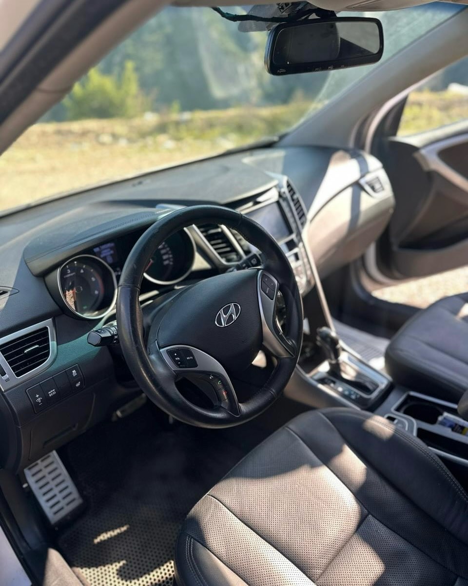 AUTOGO-makina-qera-tirane-1996