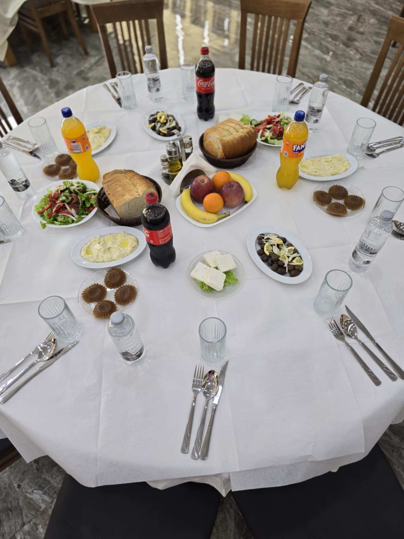 SALLA-RESTORANT-VAKI-DASMA-TIRANE-11