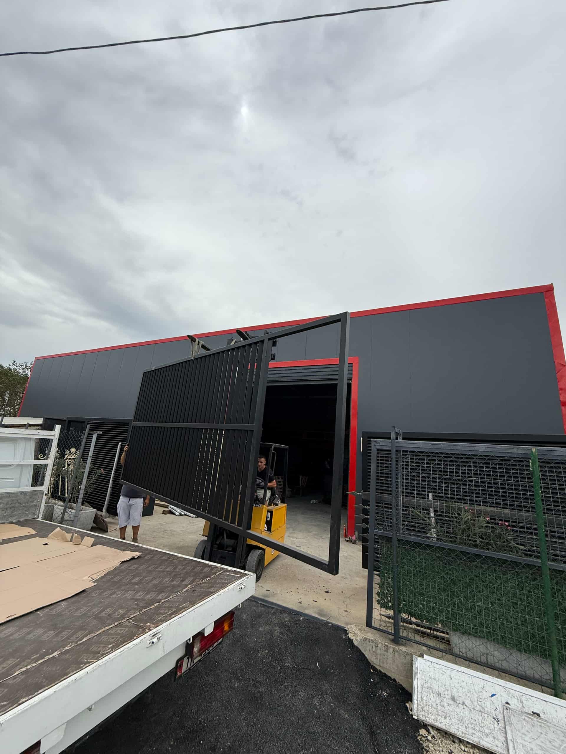 _________LYERJE-ELEKTROSTATIKE-POJANA-196