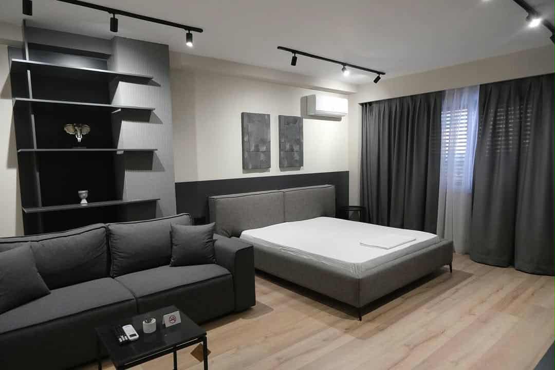 __________MOBILJEFUSHEKRUJE-01