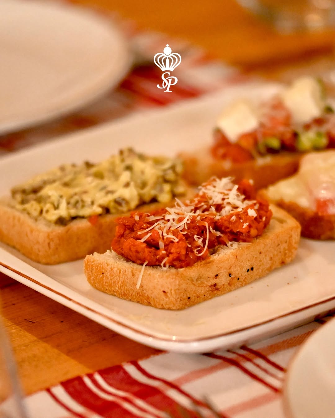 ________________TRADITIONAL-RESTAURANT-TIRANA-ALBANIAN-172