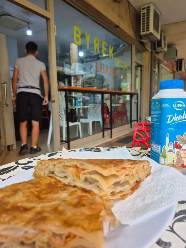 ____________________BYREK-SPECIAL-TIRANA-12