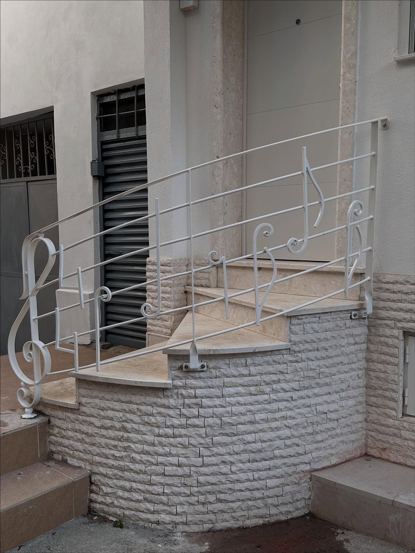 ____________________PORTA-HEKURI-KANGJELLA-DURES-13