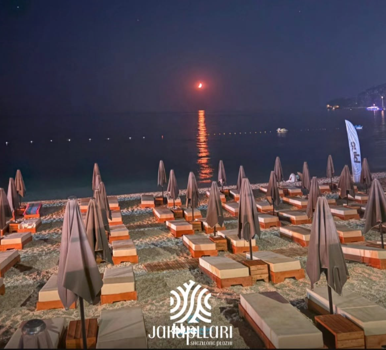 Shezllona Plazhi Jakupllari – foto 3