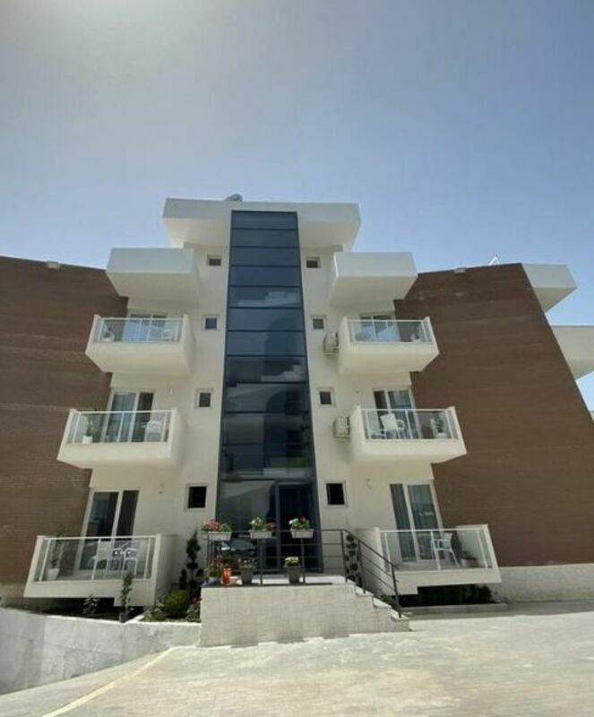 HOTEL VIROI – REZIDENCA ORIK, AKOMODIM LUKSOZ DHE PLAZH PRIVAT NË ORIKUM – foto 3