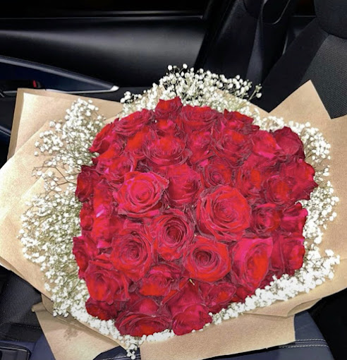 LULE NATYRALE FLOWERS BY JETA – KOMPOZIME DHE BUQETA LULESH NE KAMEZ – foto 3