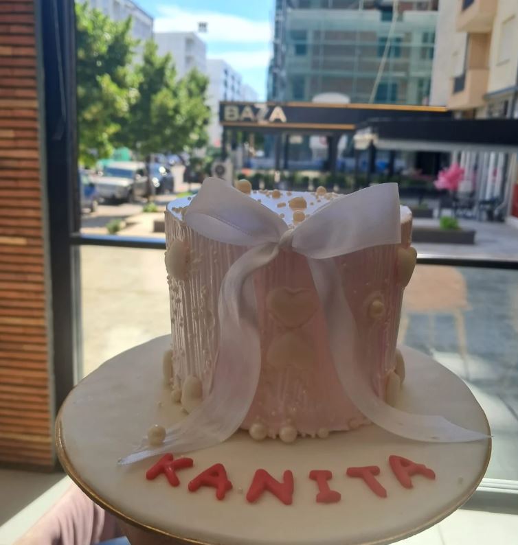 FURRE BUKE PASTICERI HASI - FURRE, PASTICERI DHE TORTA ME POROSI NE KAMEZ – foto 3