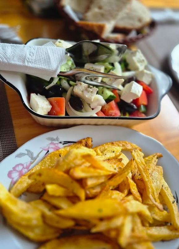 SOFRA TRADICIONALE VLORE - KUZHINE SHQIPTARE DHE ITALIANE ME DELIVERY NE VLORE – foto 2
