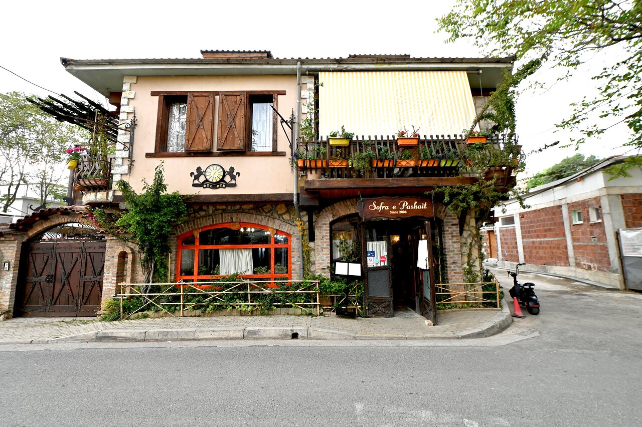SOFRA E PASHAIT - RESTORANT ME GATIME TRADICIONALE SHQIPTARE NE TIRANE – foto 3