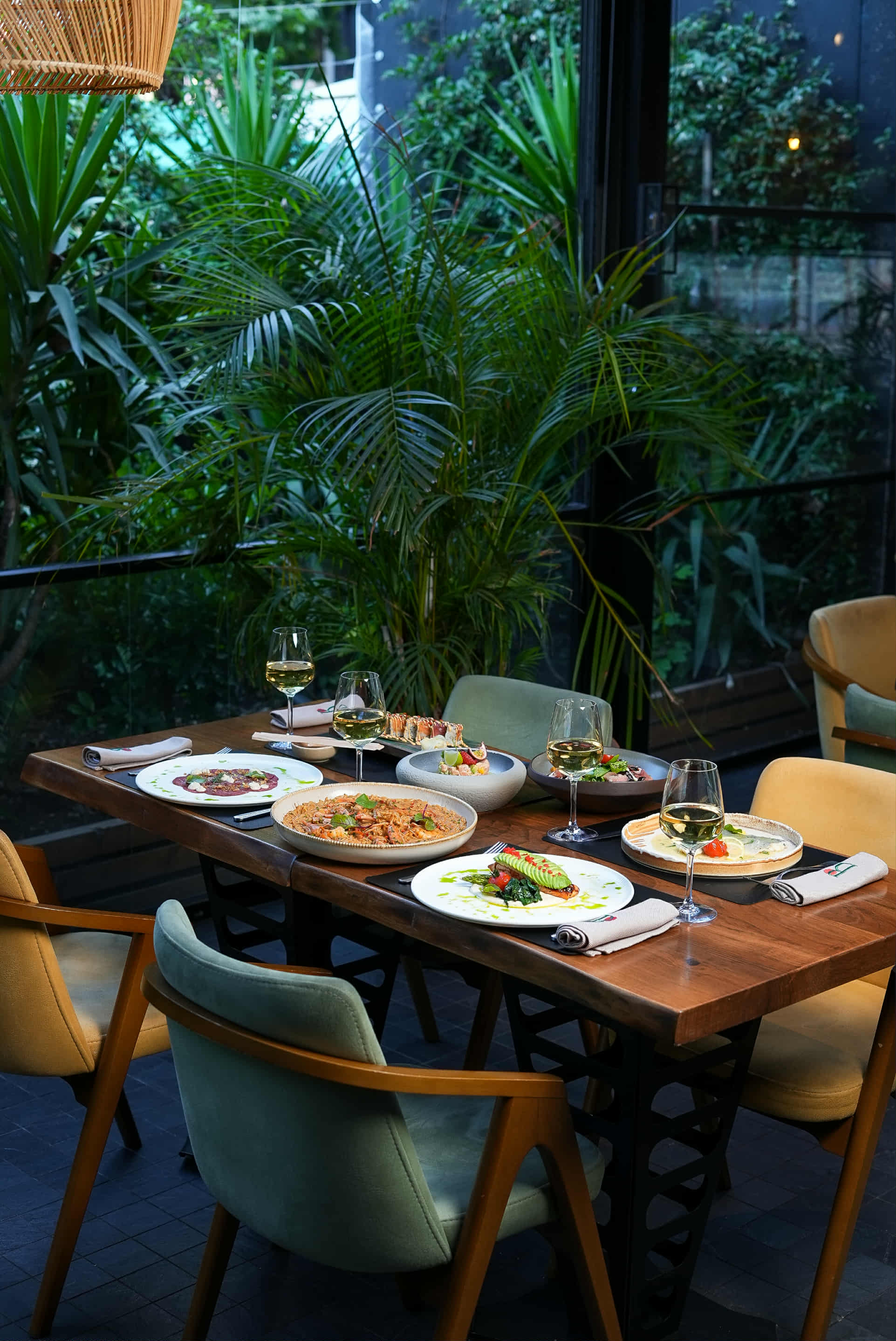 BOSCO RESTAURANT – RESTORANT DETI, TOKE DHE SUSHI NË DON BOSKO, TIRANË – foto 2