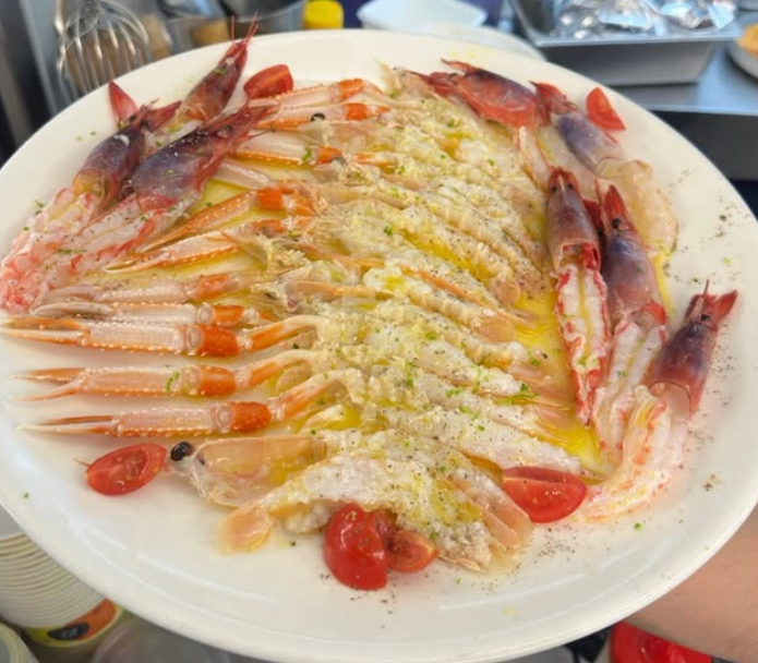 Gold Fish Mandi – foto 4