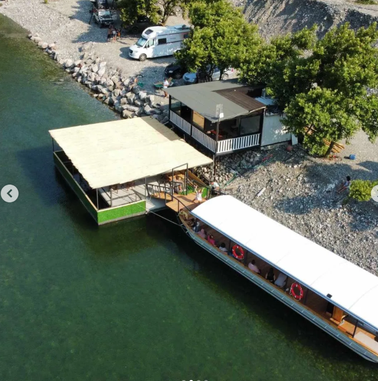 BAR RESTORANT CAMPING "I LOVE KOMAN" – foto 4