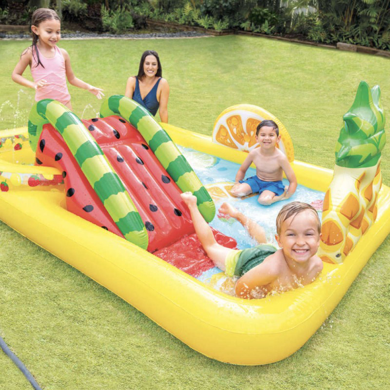 Pishinë me rrëshqitëse – Fun and Fruit